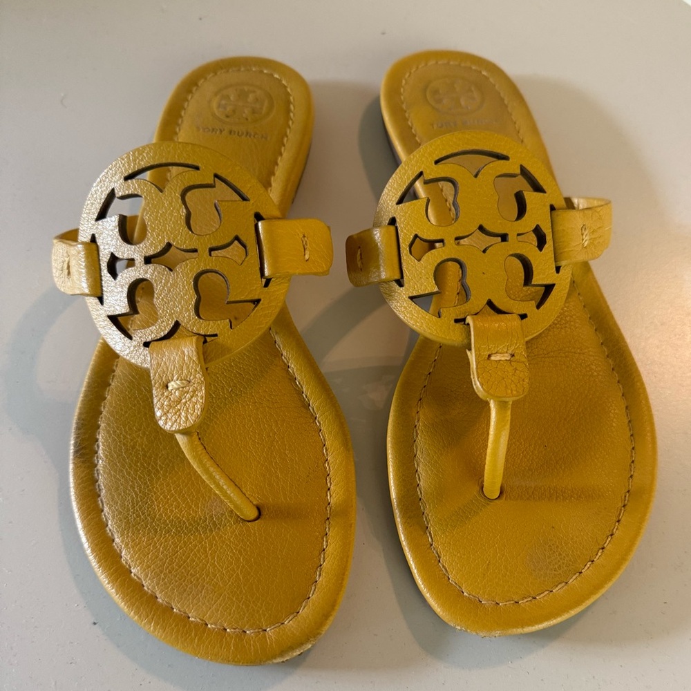 Tory Burch Miller Sandals. Sz 7.5 yellow
